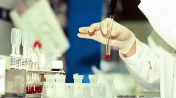 Virus zombie nel ghiaccio: il riscaldamento globale ci regalerà la prossima pandemia (ma non preoccupatevi, c’è la piattaforma anti-bufale)